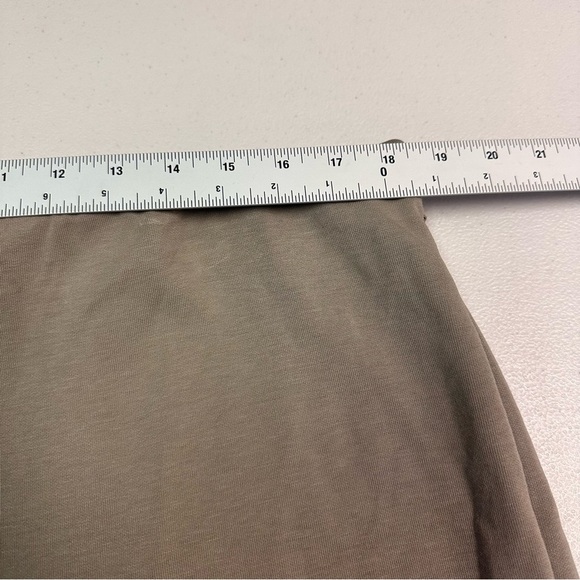 Future Collective | Wide Leg Tan Pants - Picture 4 of 7